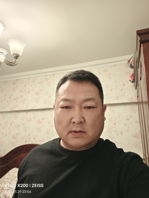 峰哥的第一张照片--漳州相亲服务中心