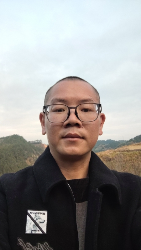 偶然的相遇的第一张照片--漳州相亲服务中心