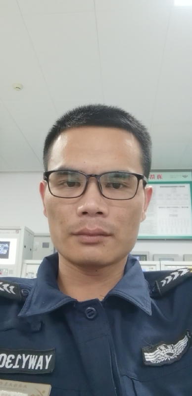 一直都在的第一张照片--漳州相亲服务中心