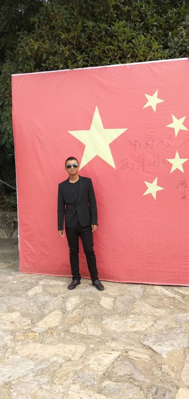 奔腾的小乌鸦的第一张照片--漳州相亲服务中心