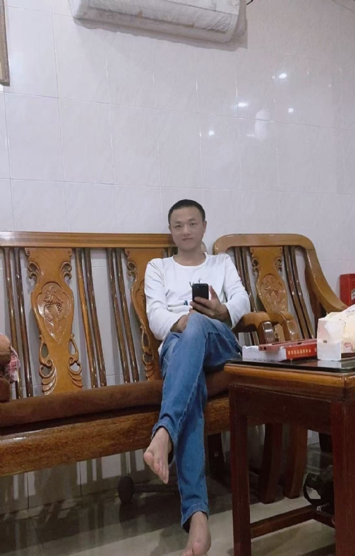 知年的第三张照片--漳州相亲服务中心