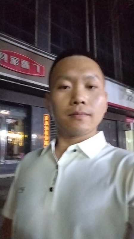 迷途悟人生的第一张照片--漳州相亲服务中心