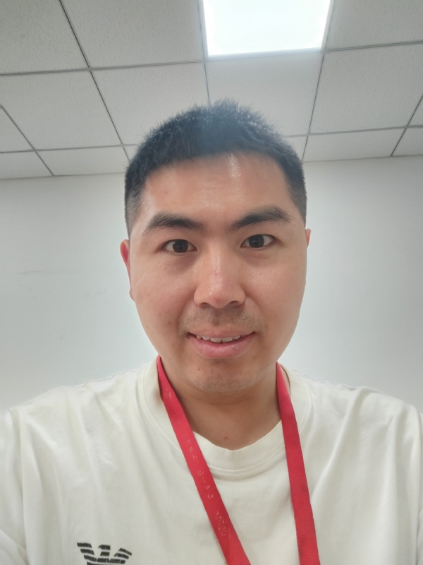 希望碰到有缘人的第二张照片--漳州相亲服务中心