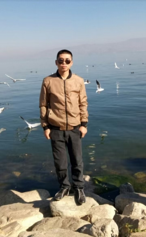 追光者的第一张照片--漳州相亲服务中心