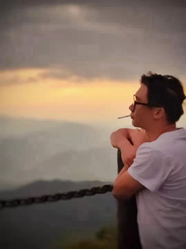 心有山海静而无边的第二张照片--漳州相亲服务中心
